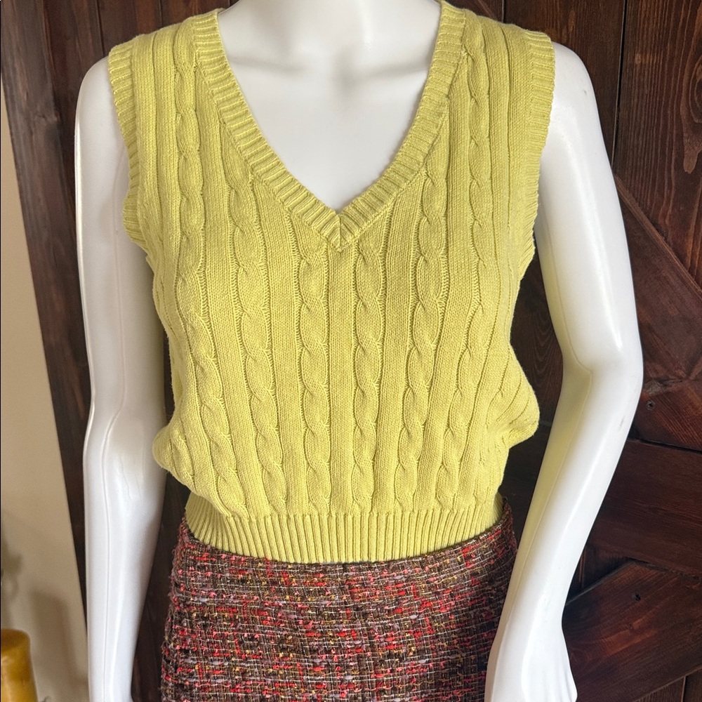 🍁Bright Lemon/lime Cable Knit V-Neck Sweater Vest